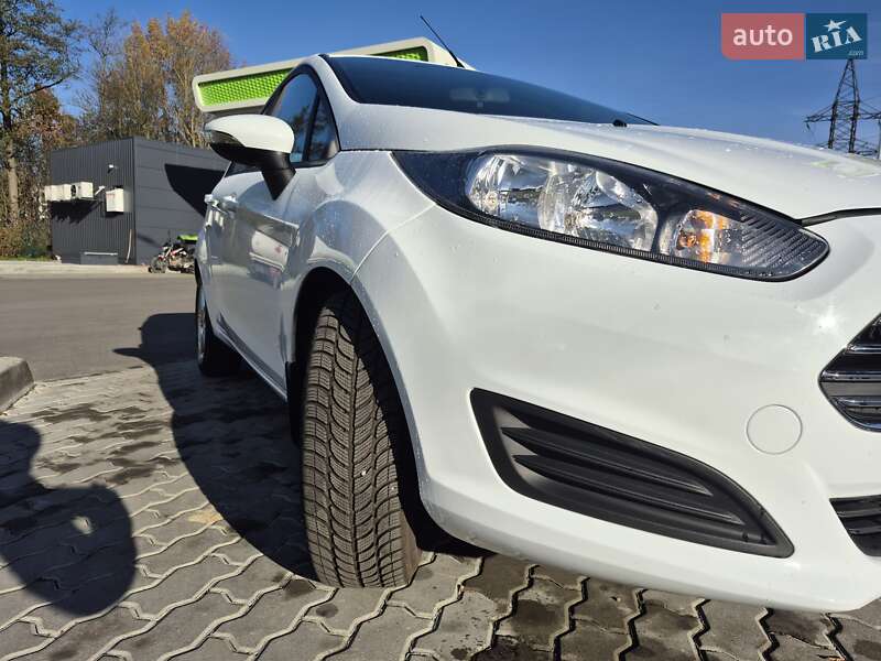 Хэтчбек Ford Fiesta 2014 в Львове фото 7 Хэтчбек Ford Fiesta 2014 в Львове