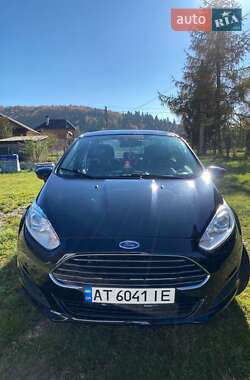 Седан Ford Fiesta 2018 в Івано-Франківську