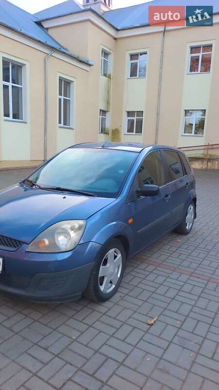 Хетчбек Ford Fiesta 2006 в Судовій Вишні фото Хетчбек Ford Fiesta 2006 в Судовій Вишні
