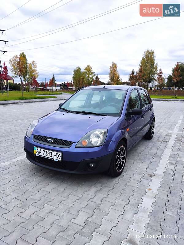 Хетчбек Ford Fiesta 2008 в Ірпені