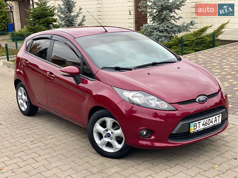 Хэтчбек Ford Fiesta 2011 в Одессе фото 2 Хэтчбек Ford Fiesta 2011 в Одессе