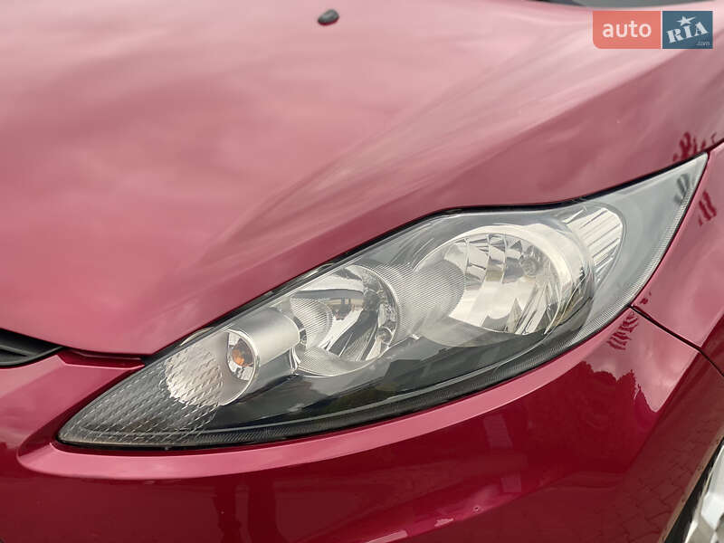 Хэтчбек Ford Fiesta 2011 в Одессе фото 30 Хэтчбек Ford Fiesta 2011 в Одессе