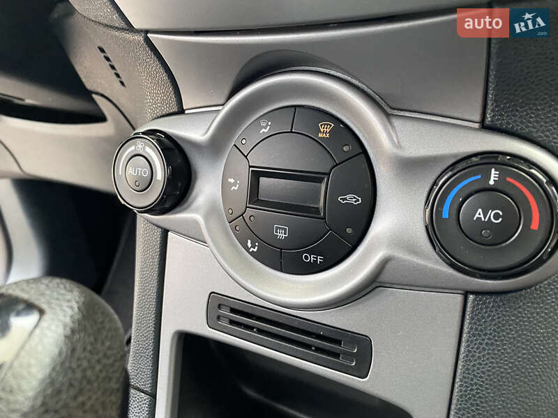 Хэтчбек Ford Fiesta 2011 в Одессе фото 79 Хэтчбек Ford Fiesta 2011 в Одессе