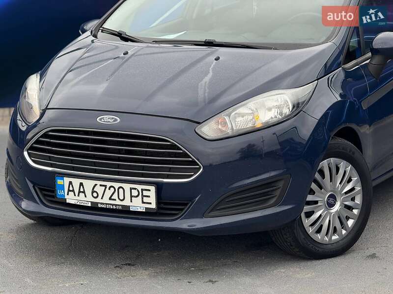 Хэтчбек Ford Fiesta 2015 в Запорожье