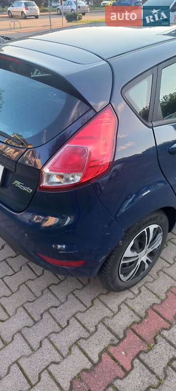 Хэтчбек Ford Fiesta 2014 в Львове