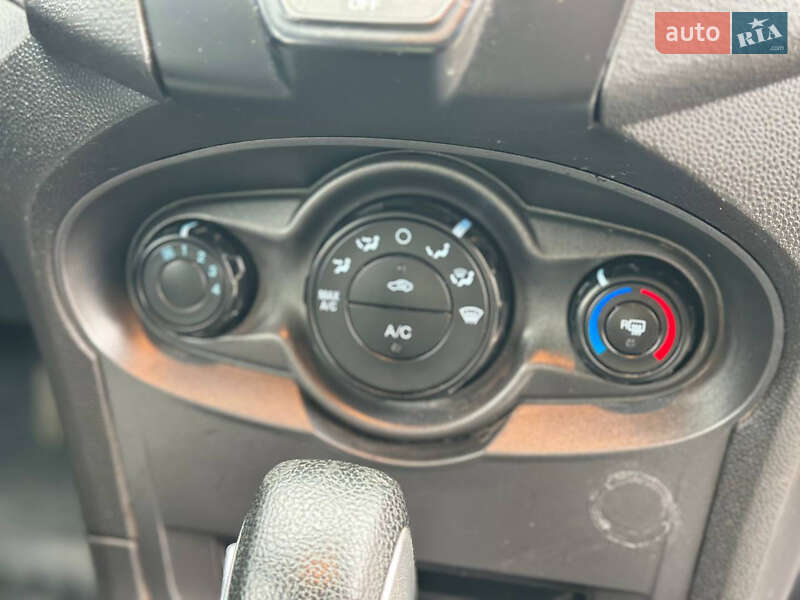 Хэтчбек Ford Fiesta 2015 в Николаеве фото 13 Хэтчбек Ford Fiesta 2015 в Николаеве