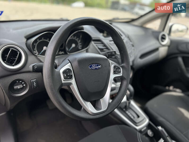 Седан Ford Fiesta 2018 в Києві