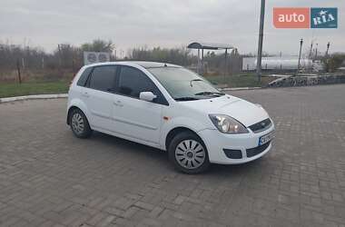 Хэтчбек Ford Fiesta 2007 в Золотоноше