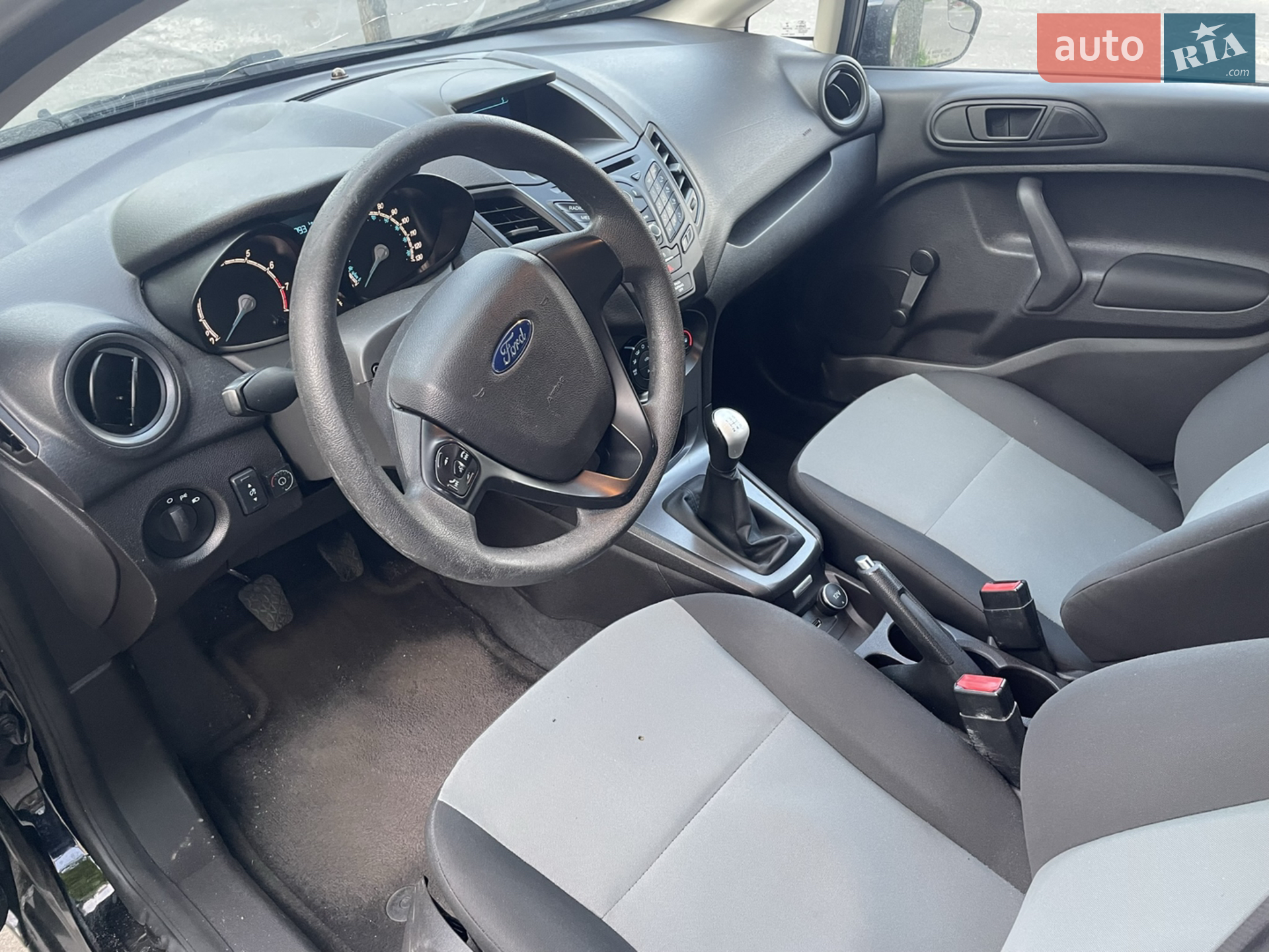 2017 Ford Fiesta - мініатюра 5