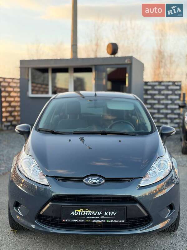Хетчбек Ford Fiesta 2011 в Києві фото 6 Хетчбек Ford Fiesta 2011 в Києві