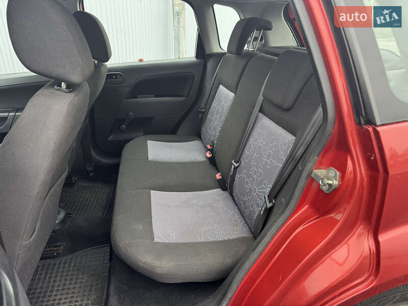Хэтчбек Ford Fiesta 2007 в Киеве фото 11 Хэтчбек Ford Fiesta 2007 в Киеве