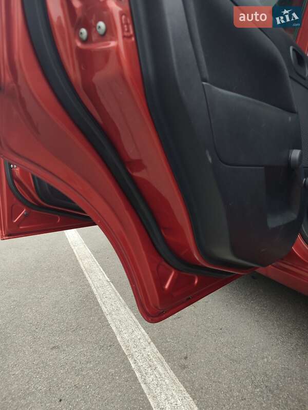 Хэтчбек Ford Fiesta 2008 в Киеве