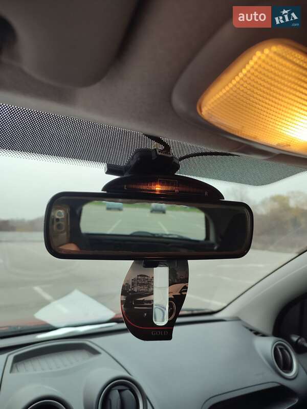 Хэтчбек Ford Fiesta 2008 в Киеве