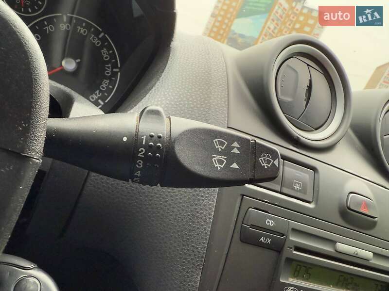 Хетчбек Ford Fiesta 2007 в Києві