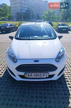 Хэтчбек Ford Fiesta 2013 в Киеве