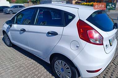Хэтчбек Ford Fiesta 2013 в Киеве