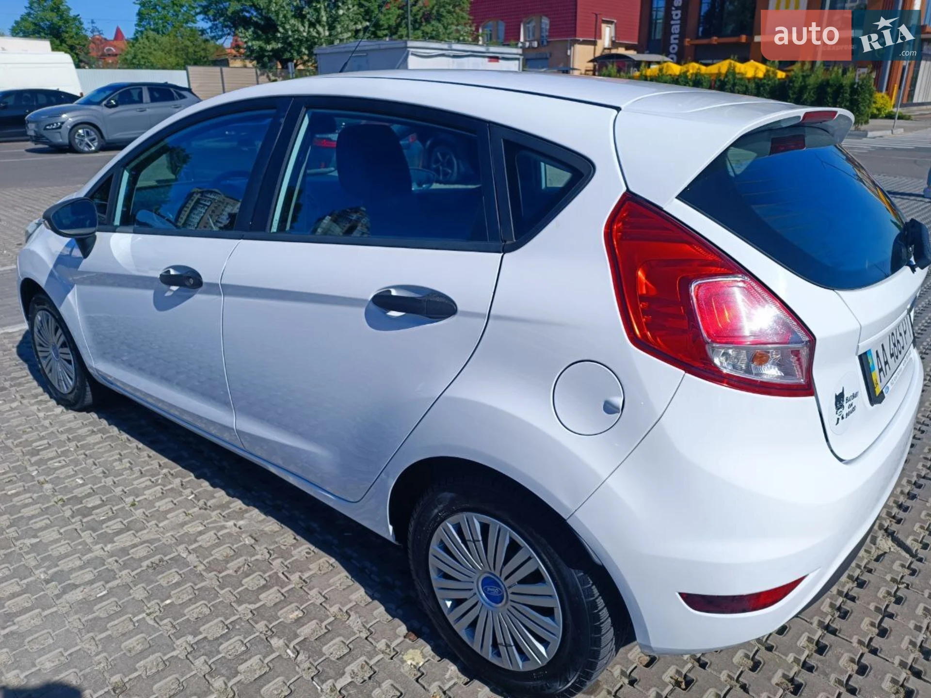 2013 Ford Fiesta - мініатюра 8