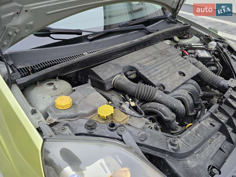 Хетчбек Ford Fiesta 2006 в Івано-Франківську фото 29 Хетчбек Ford Fiesta 2006 в Івано-Франківську