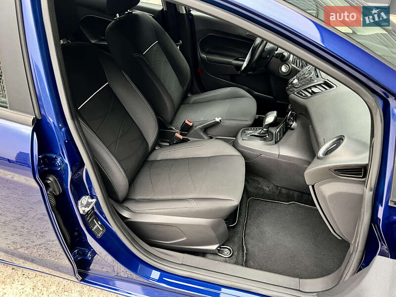 Хэтчбек Ford Fiesta 2016 в Киеве фото 33 Хэтчбек Ford Fiesta 2016 в Киеве