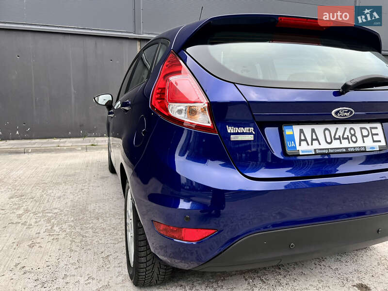 Хэтчбек Ford Fiesta 2016 в Киеве фото 40 Хэтчбек Ford Fiesta 2016 в Киеве