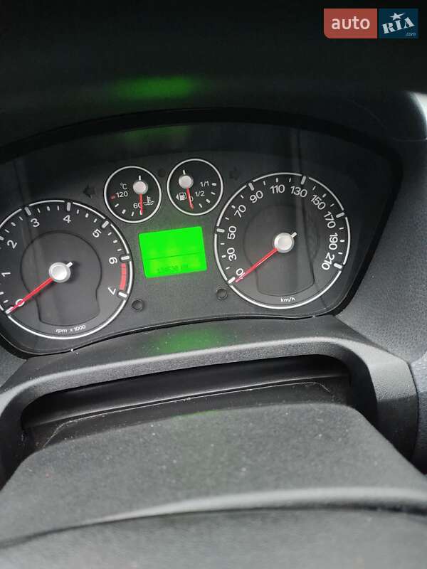 Хетчбек Ford Fiesta 2008 в Броварах фото 3 Хетчбек Ford Fiesta 2008 в Броварах