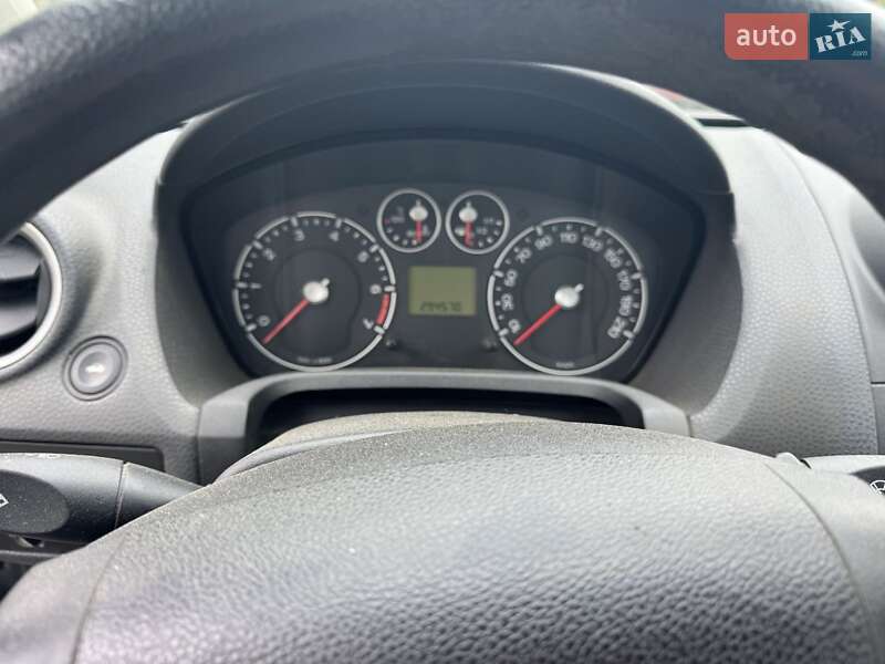 Хэтчбек Ford Fiesta 2008 в Иршаве фото 4 Хэтчбек Ford Fiesta 2008 в Иршаве