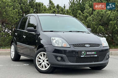 Хэтчбек Ford Fiesta 2007 в Киеве