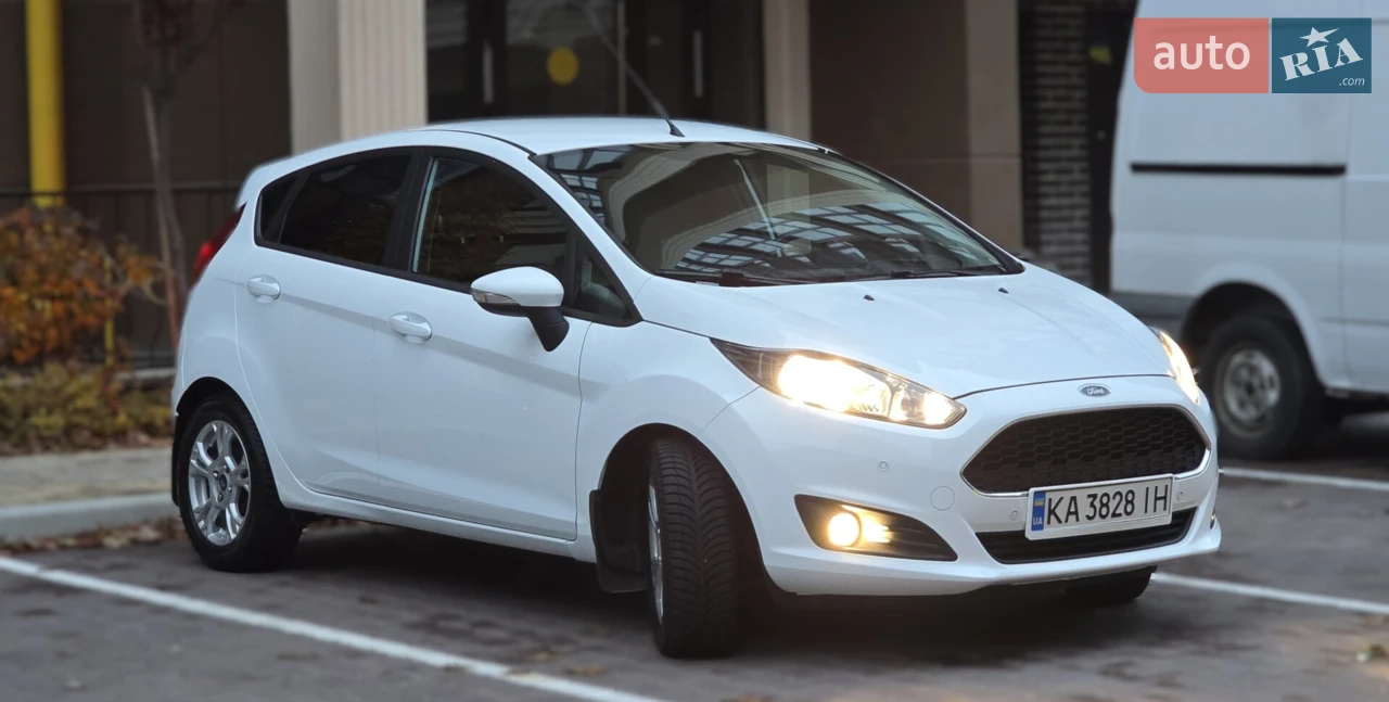 2016 Ford Fiesta - мініатюра 16
