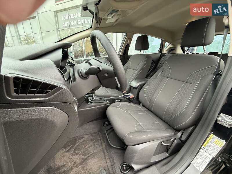Хэтчбек Ford Fiesta 2018 в Киеве