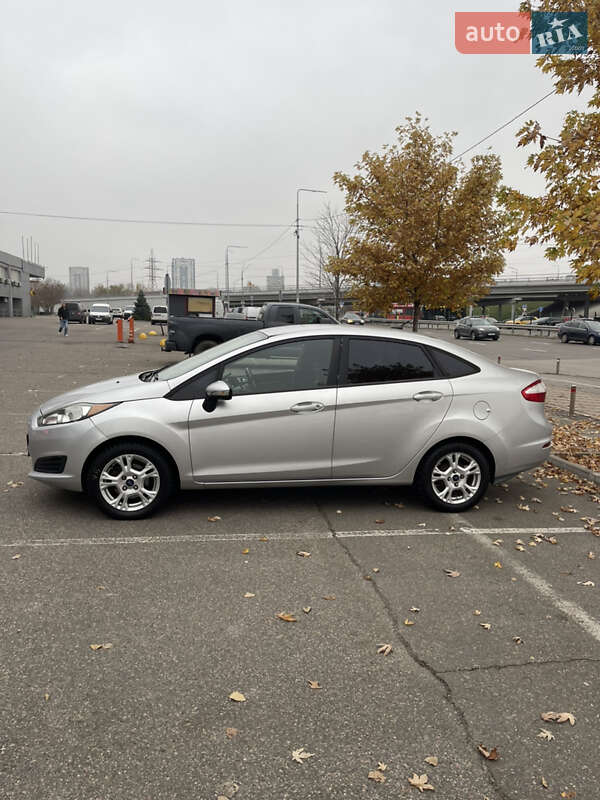 Седан Ford Fiesta 2015 в Києві фото 3 Седан Ford Fiesta 2015 в Києві