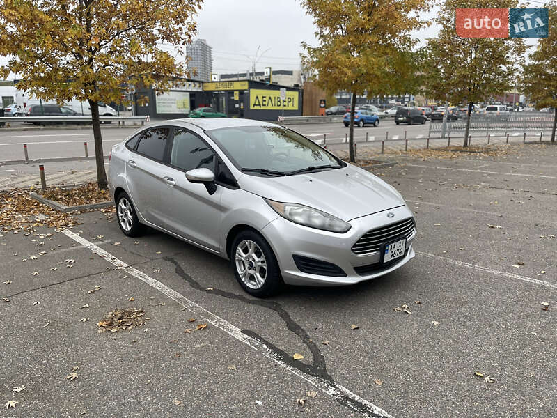 Седан Ford Fiesta 2015 в Києві фото 4 Седан Ford Fiesta 2015 в Києві