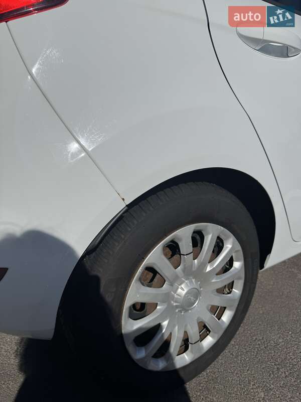 Хэтчбек Ford Fiesta 2017 в Буче