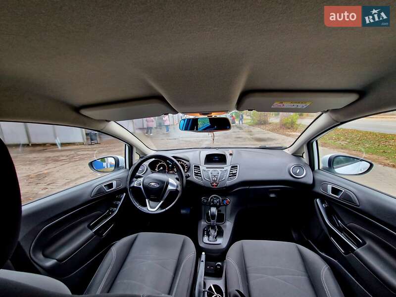 Хетчбек Ford Fiesta 2015 в Броварах фото 14 Хетчбек Ford Fiesta 2015 в Броварах