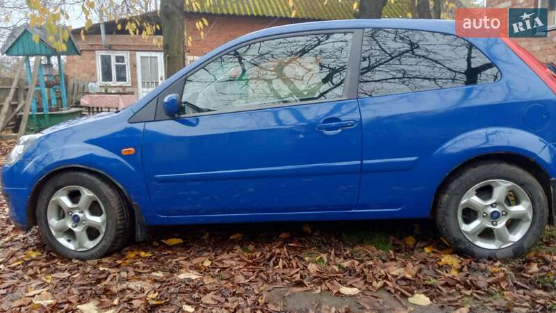 Хетчбек Ford Fiesta 2007 в Зарожанах