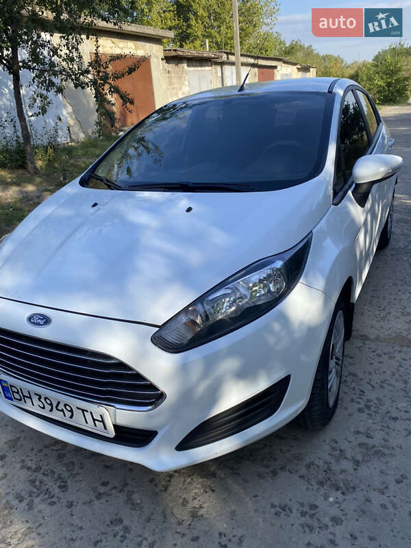 Хетчбек Ford Fiesta 2015 в Хмельницькому фото 6 Хетчбек Ford Fiesta 2015 в Хмельницькому