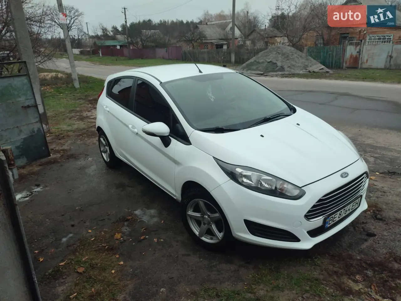 2013 Ford Fiesta - мініатюра 11