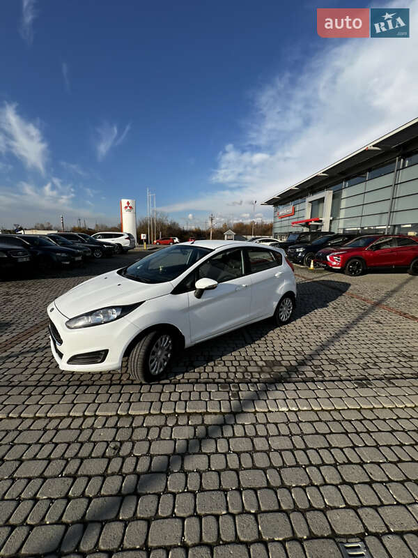 Хетчбек Ford Fiesta 2017 в Ужгороді фото 9 Хетчбек Ford Fiesta 2017 в Ужгороді