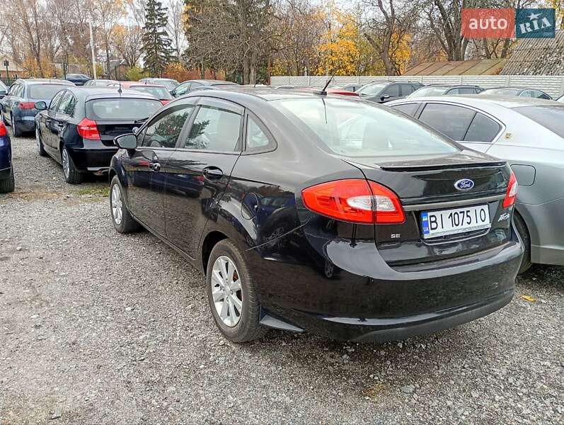 Седан Ford Fiesta 2012 в Лубнах фото 9 Седан Ford Fiesta 2012 в Лубнах