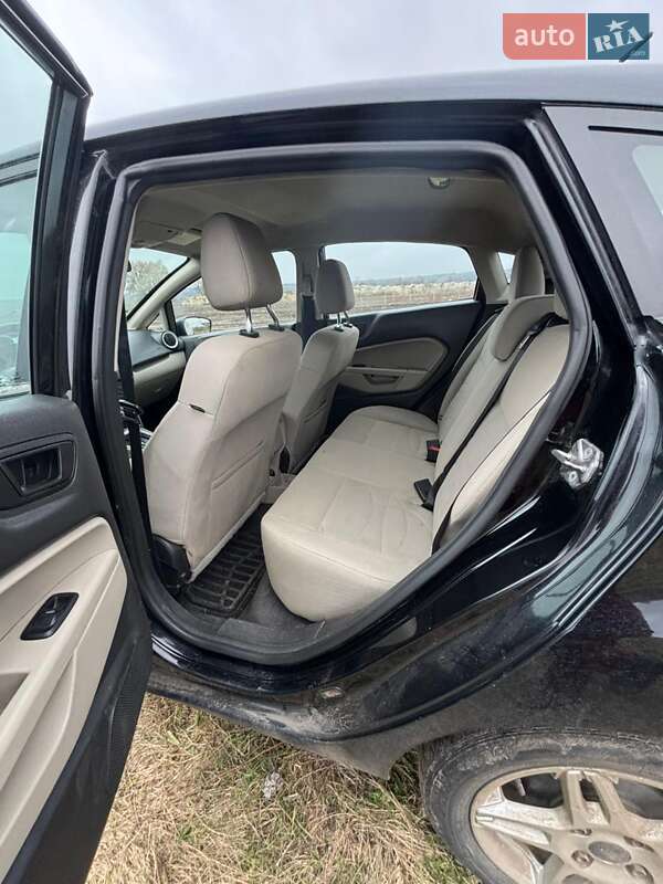 Хэтчбек Ford Fiesta 2017 в Сумах фото 3 Хэтчбек Ford Fiesta 2017 в Сумах