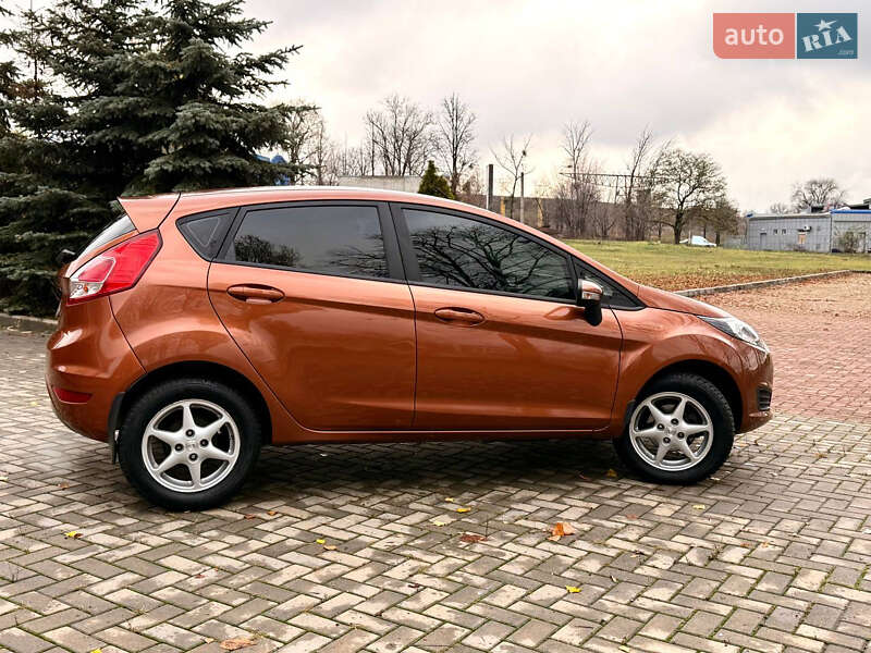 Хэтчбек Ford Fiesta 2013 в Харькове фото 24 Хэтчбек Ford Fiesta 2013 в Харькове