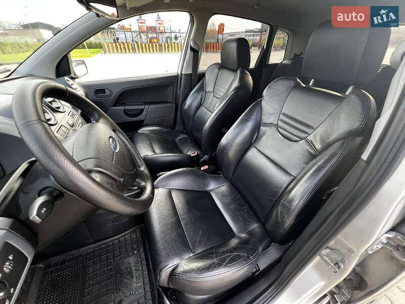 Хэтчбек Ford Fiesta 2006 в Виннице