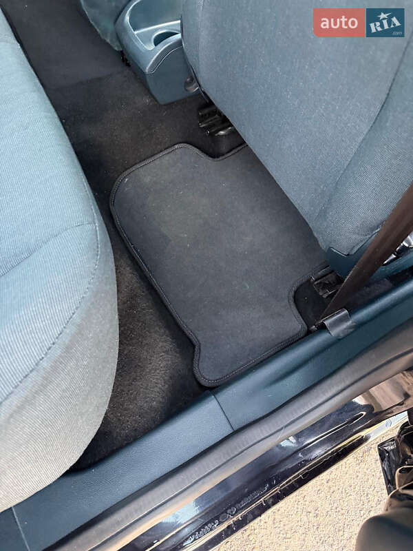 Хетчбек Ford Fiesta 2010 в Дубні