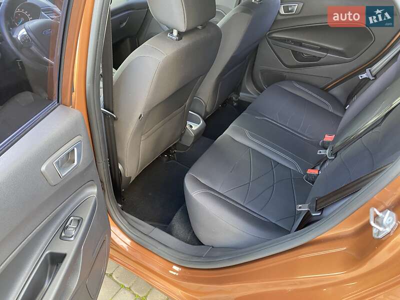 Хетчбек Ford Fiesta 2015 в Рівному фото 10 Хетчбек Ford Fiesta 2015 в Рівному