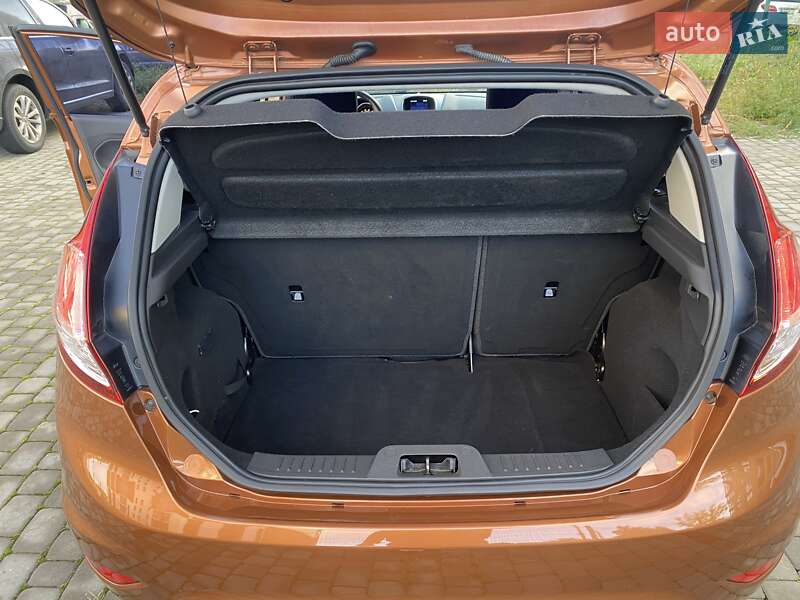 Хетчбек Ford Fiesta 2015 в Рівному фото 11 Хетчбек Ford Fiesta 2015 в Рівному