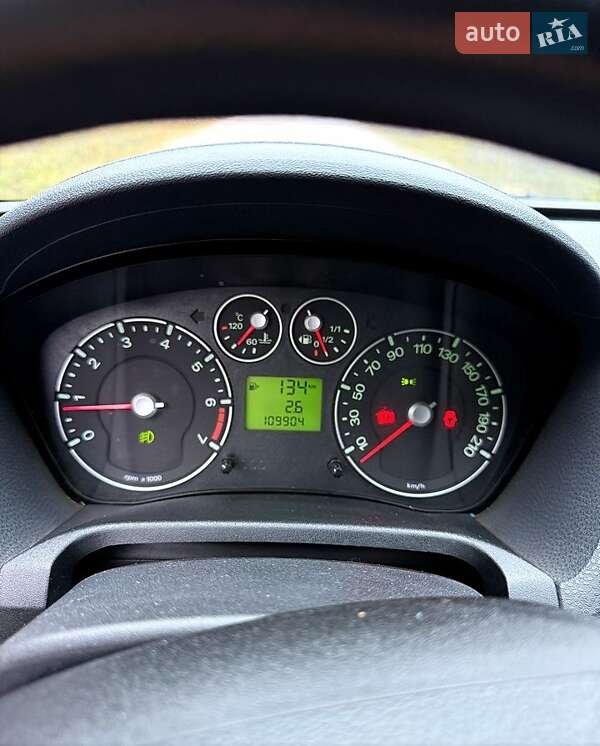 Хэтчбек Ford Fiesta 2008 в Ахтырке