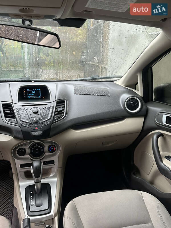 Седан Ford Fiesta 2013 в Львові фото 14 Седан Ford Fiesta 2013 в Львові