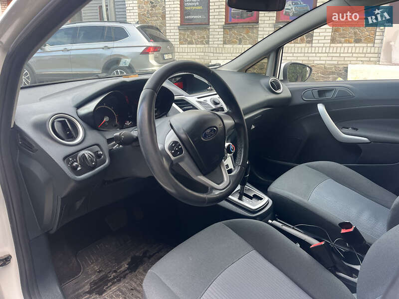 Хетчбек Ford Fiesta 2011 в Білій Церкві