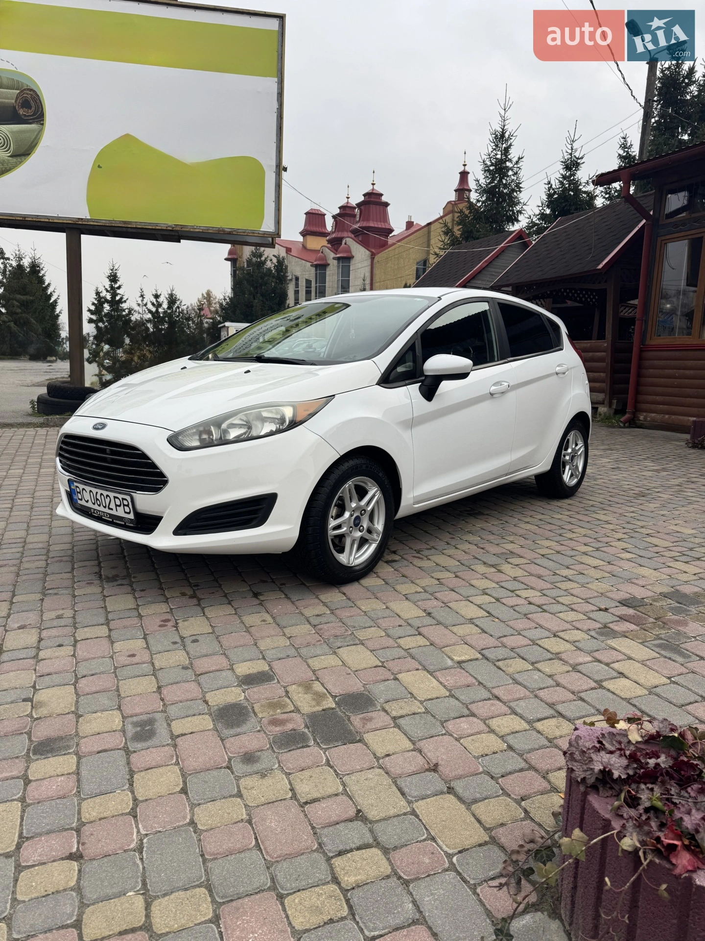 2017 Ford Fiesta - мініатюра 8