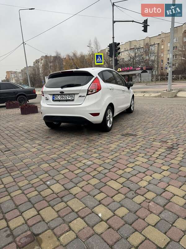Хетчбек Ford Fiesta 2017 в Тернополі фото 10 Хетчбек Ford Fiesta 2017 в Тернополі