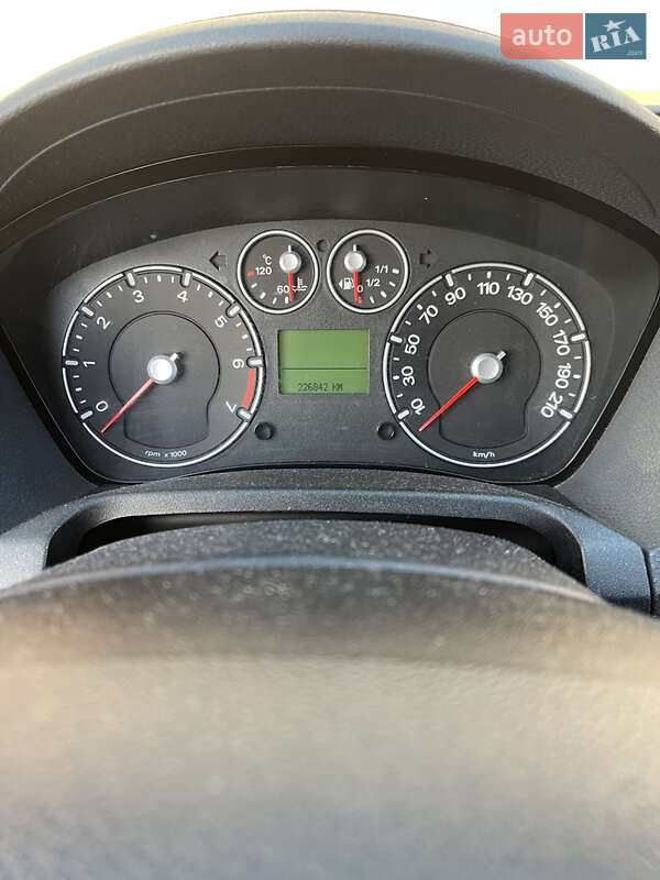 Хэтчбек Ford Fiesta 2007 в Одессе фото 4 Хэтчбек Ford Fiesta 2007 в Одессе